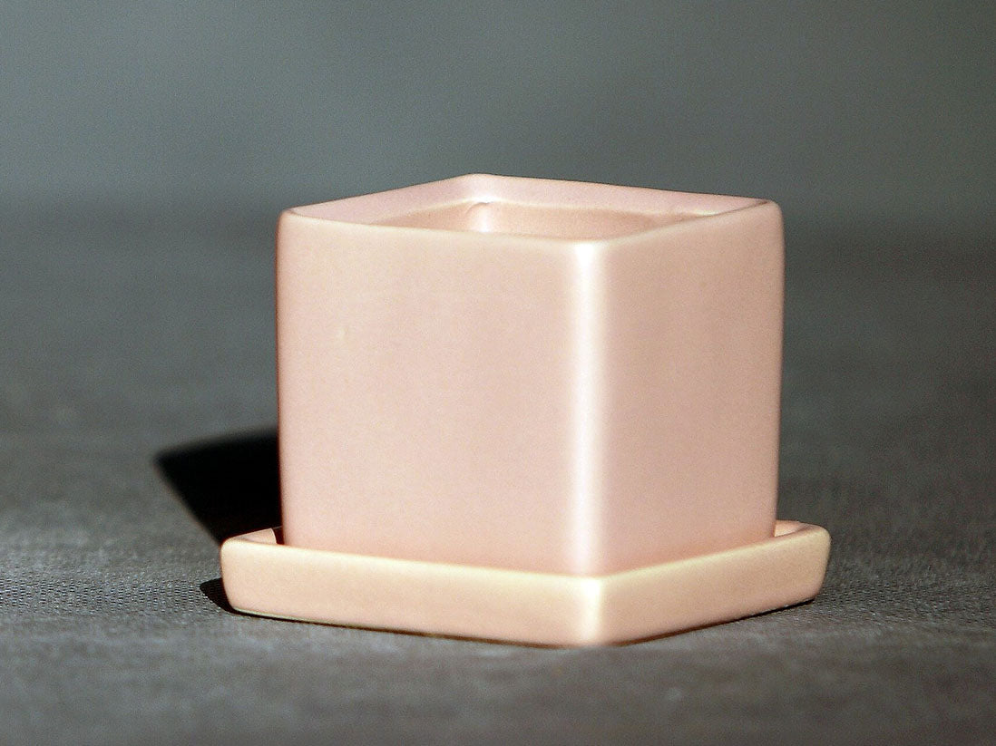 Cube Pot with Detached Saucers- 2.5" x 2.5" By Plantatorem