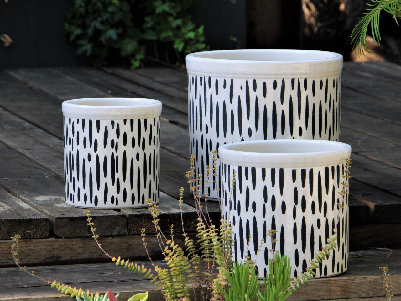 Crock Jar Planter By Plantatorem