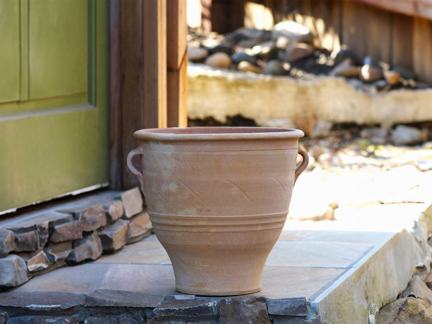 Roumbaki Planter By Plantatorem
