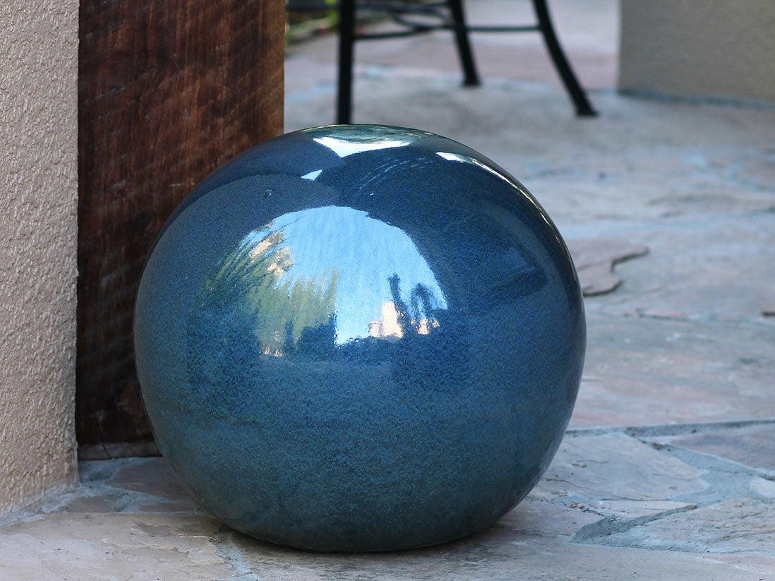 Outdoor Decorative Sphere Glazed 12" By Plantatorem