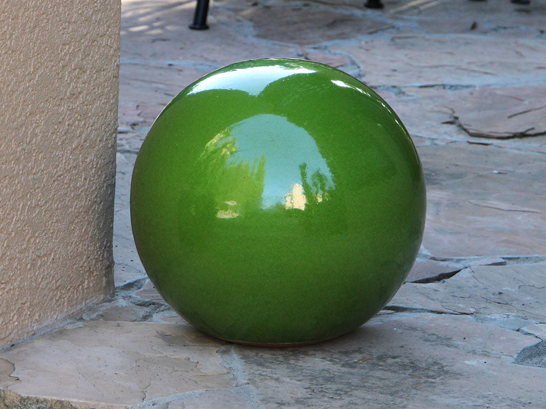 Outdoor Decorative Sphere Glazed 16" By Plantatorem