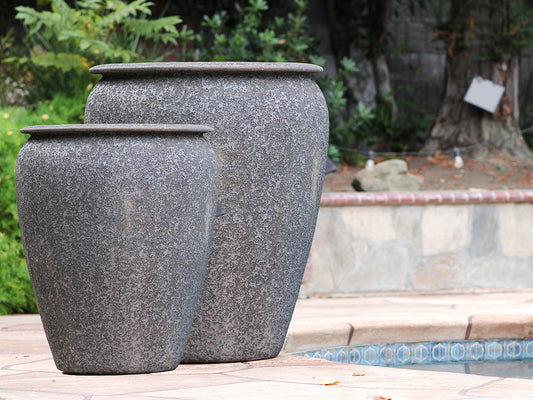 Urn Smooth Finished - Set of 2 (Silver Rock) By Plantatorem