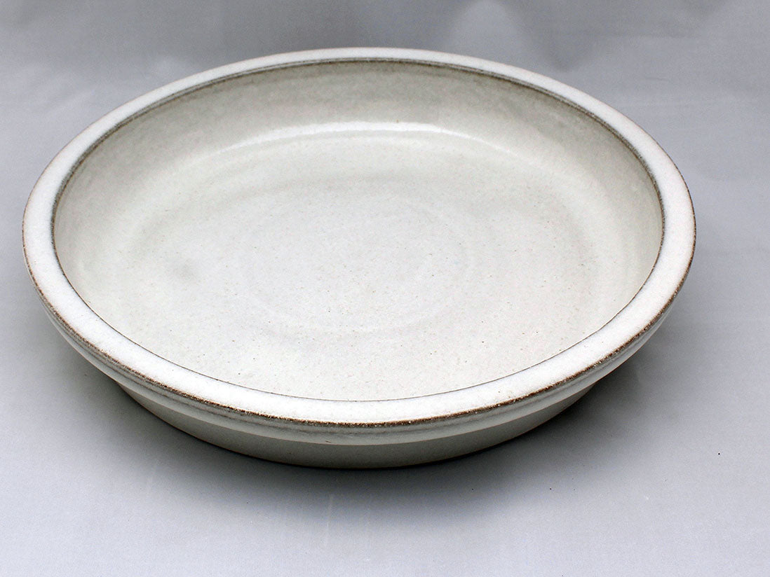 Round Saucer 13" By Plantatorem