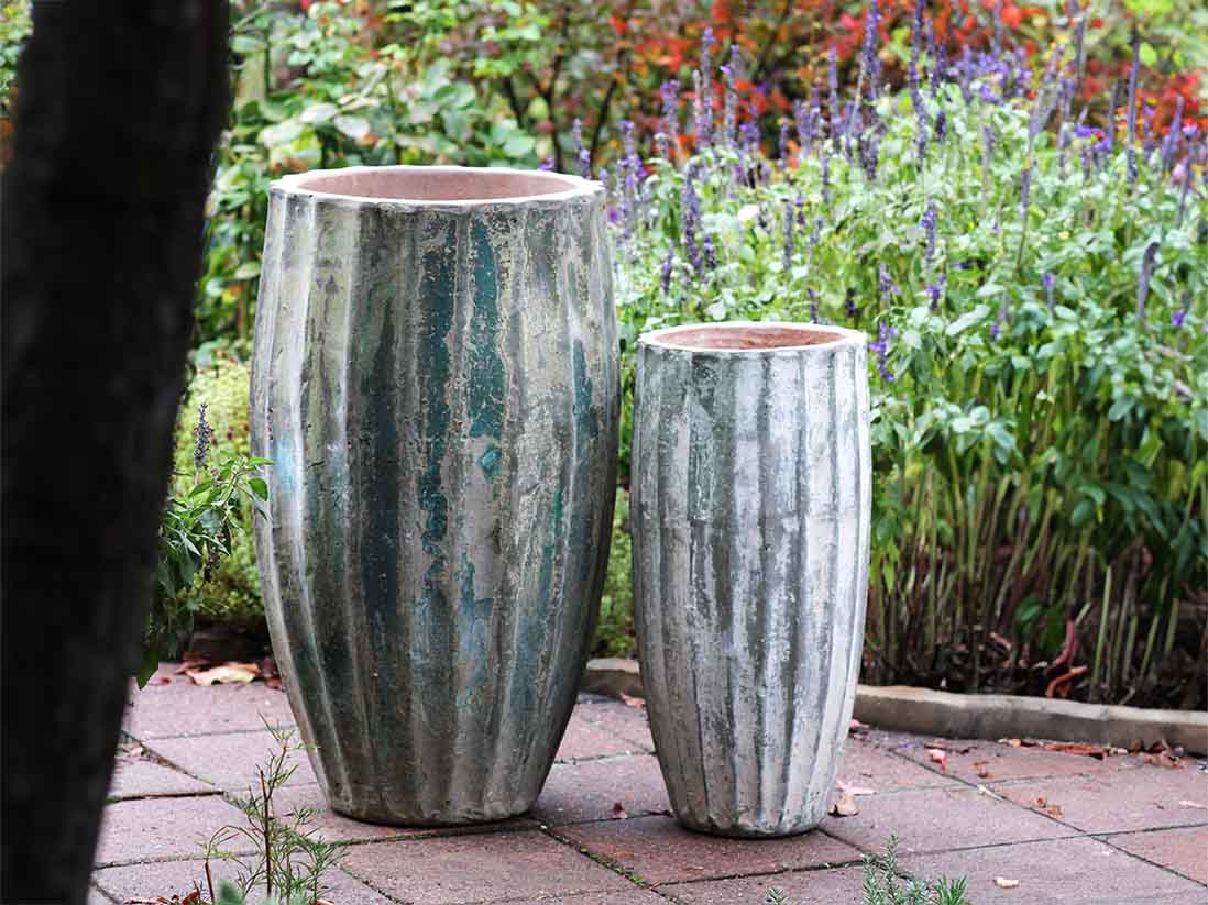 Vase del Meson- Set of 2 By Plantatorem