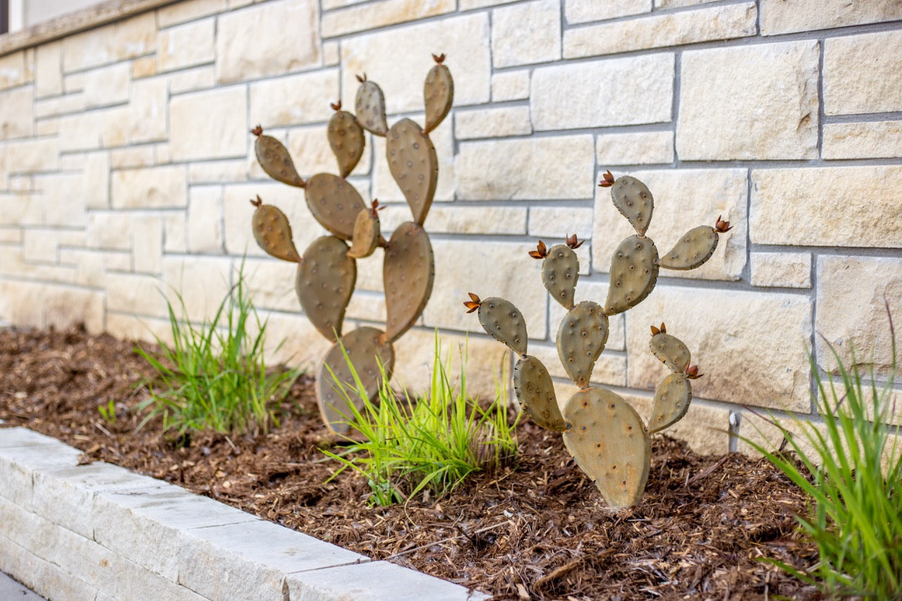 Metal Prickly Pear Cactus