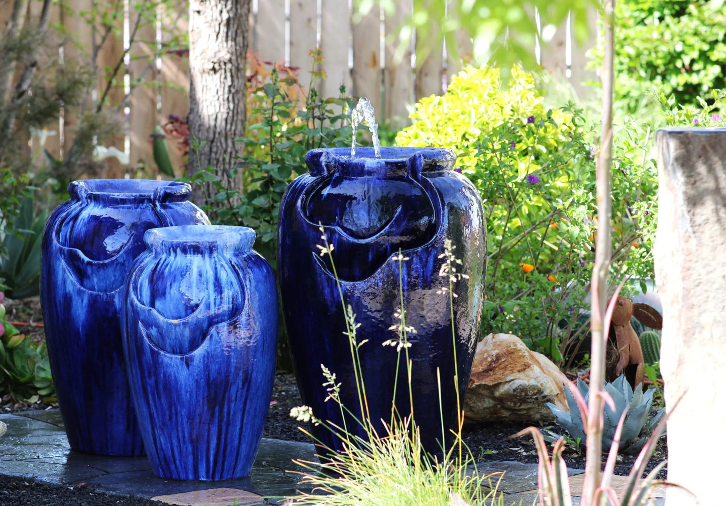 Tea Garden Fountain (Blossom Blue) By Plantatorem