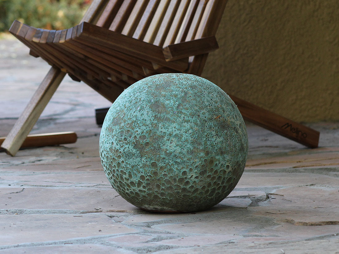 Outdoor Decorative Sphere Vintage 16" By Plantatorem