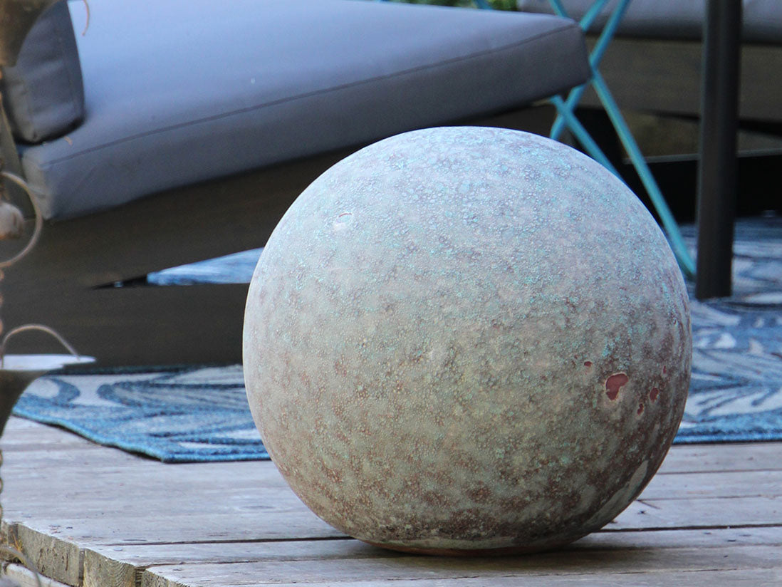Outdoor Decorative Sphere Vintage 16" By Plantatorem